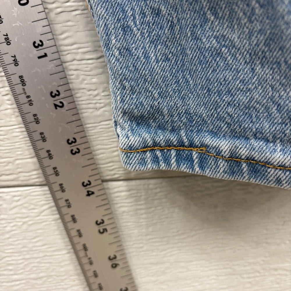 Levis 505 Regular Fit Straight‎ Leg Light Wash Denim Jeans Mens 38x33 - Picture 5 of 14